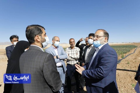 بازدید مدیرعامل شرکت فولاد مبارکه و هیات همراه از محل اجرای طرح ملی خودکفایی بذر کشور و دانشگاه آزاد اسلامی واحد شهر مجلسی