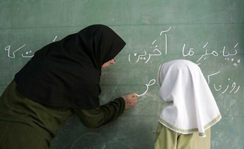 ۱۰ هزار معلم جدید در فرآیند تکمیل ظرفیت به مدارس کشور اضافه می‌شوند