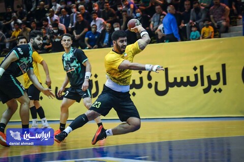 قهرمانی سپاهان در لیگ هندبال