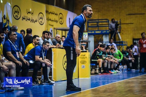 قهرمانی سپاهان در لیگ هندبال
