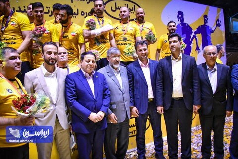قهرمانی سپاهان در لیگ هندبال