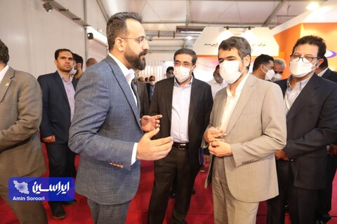 بازدید معاون وزیر صمت از نمایشگاه چشم‌انداز صنعت فولاد و سنگ‌ آهن ایران