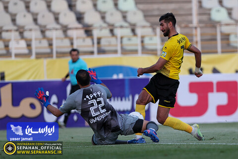 بازی سپاهان- پیکان