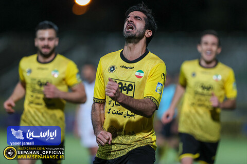 بازی سپاهان- پیکان