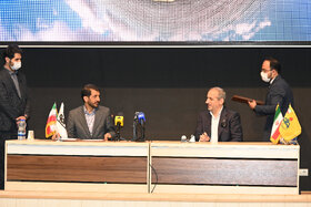 مراسم امضای تفاهم‌نامه همکاری‌ میان شرکت ملی گاز ایران و شرکت فولاد مبارکه