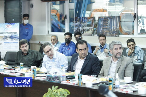 بازدید مدیرعامل شرکت فولاد مبارکه از شرکت فولاد تاراز