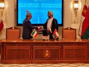 امضای چند سند همکاری و تفاهم‌نامه مشترک در سفر وزیر صمت به عمان