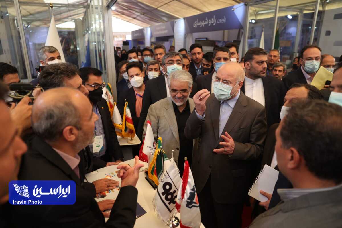 بازدید رئیس مجلس شورای اسلامی از غرفه شرکت فولاد مبارکه در نخستین رویداد بین‌المللی خصوصی‌سازی اقتصاد ایران 
