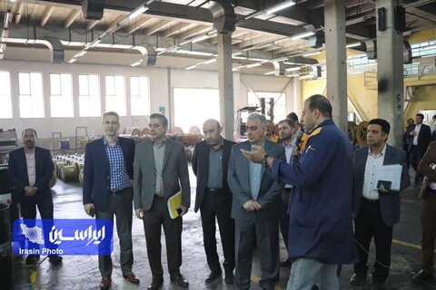 بازدید مدیرعامل شرکت سرمایه‌گذاری توسعه معادن و فلزات از کارخانجات یزد
