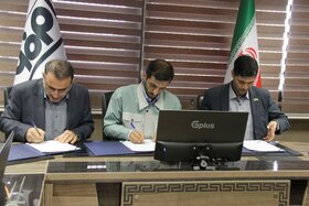 امضای تفاهم‌نامه همکاری سه‌جانبه بین فولاد مبارکه، راه‌آهن جمهوری اسلامی ایران و توکاریل