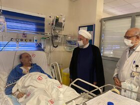 عمل جراحی وزیر سابق ورزش/ روحانی به عیادت رفت