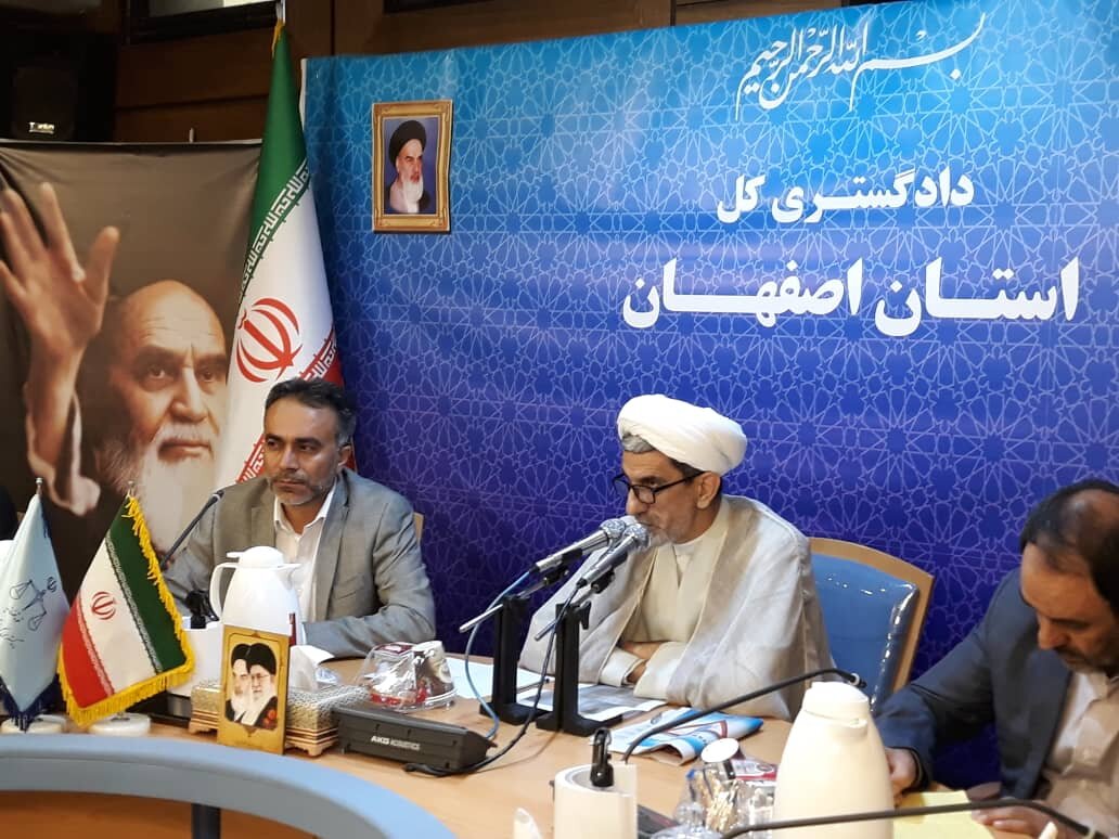 اطاله دادرسی چالش بزرگ دستگاه قضایی است/کمبود قاضی داریم