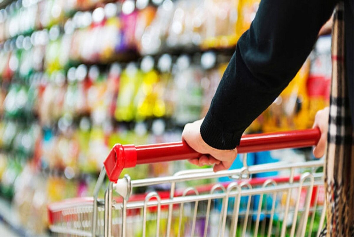 قیمت کالاها باید به تاریخ ۳۱ اردیبهشت بازگردد