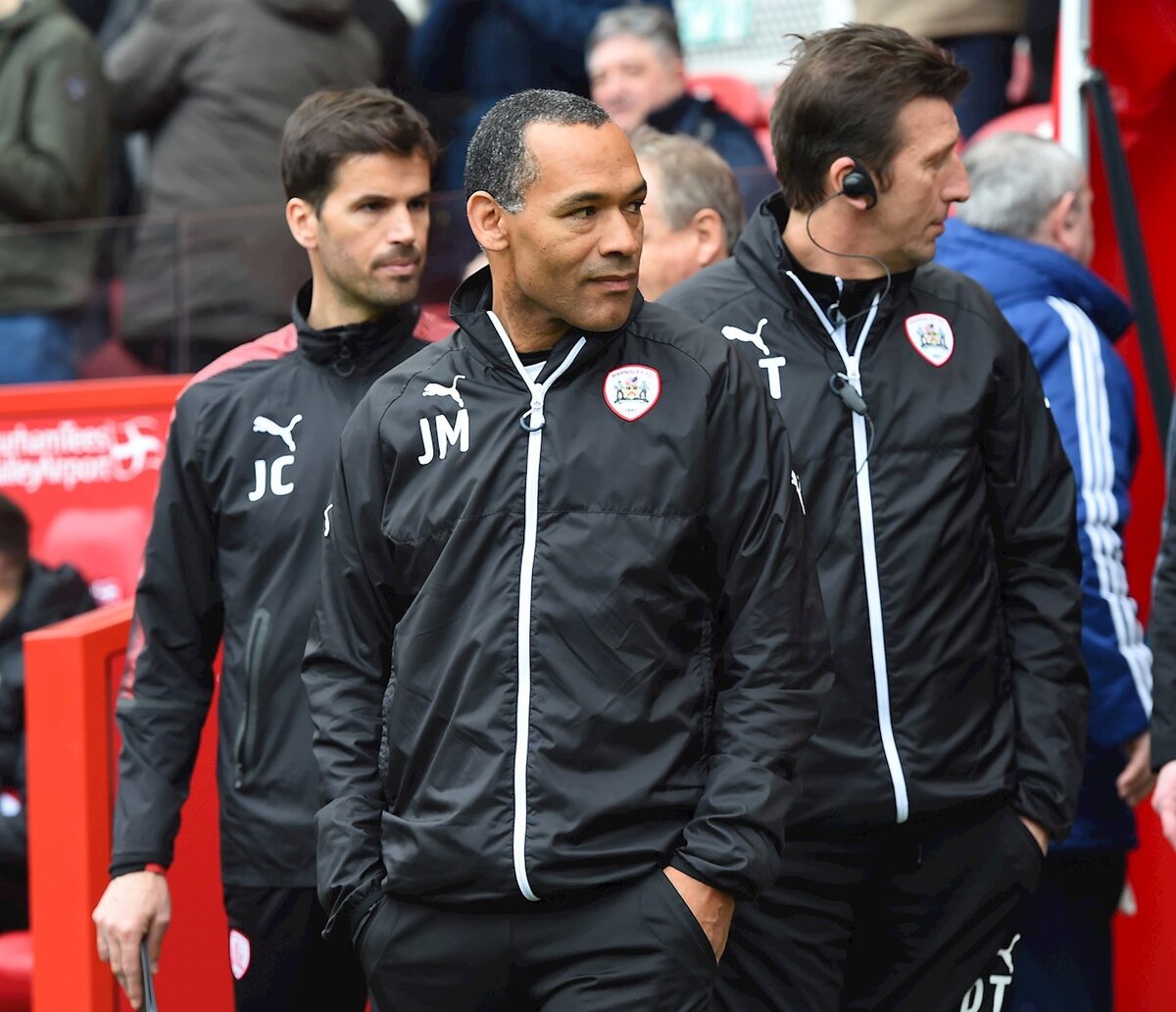 سپاهان و کادر فنیِ تا دندان مسلح