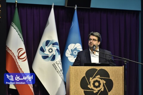 مسعود گلشیرازی