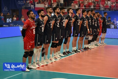دیدار تیم‌های والیبال ایران و لهستان