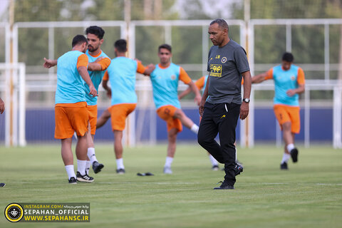 اولین تمرین سپاهان زیر نظر ژوزه مورایس