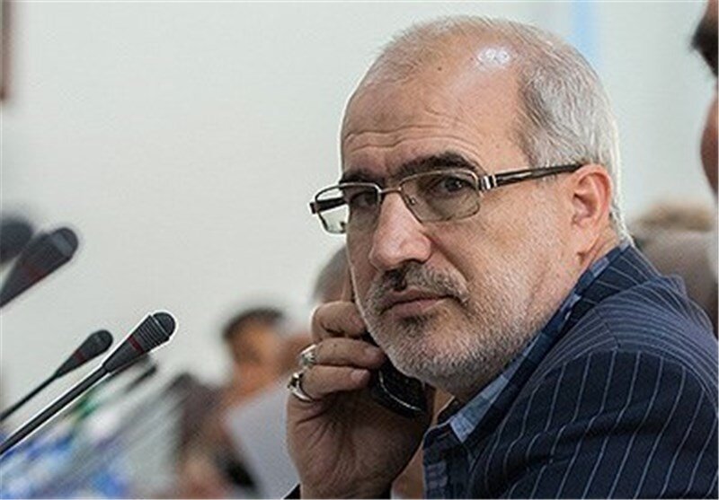 عزیز محمدی نامزد ریاست فدراسیون فوتبال شد