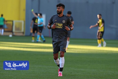 دیدار تیم‌های سپاهان و استانبول اسپور