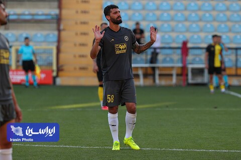 دیدار تیم‌های سپاهان و استانبول اسپور