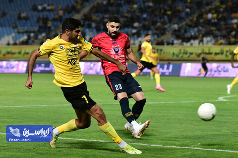 بازی فولاد مبارکه سپاهان- نساجی مازندران