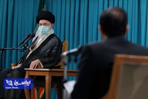 دیدار رئیس‌جمهور و اعضای هیئت دولت با رهبر انقلاب