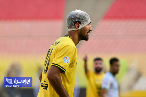 دیدار تیم‌های سپاهان و آلومینیوم