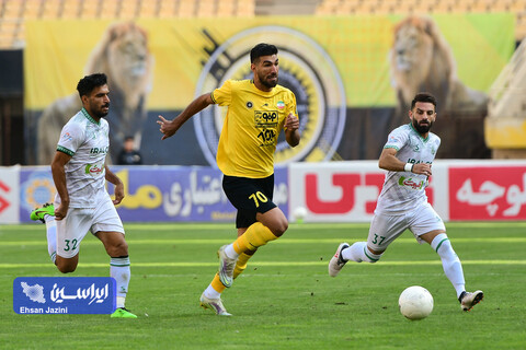 دیدار تیم‌های سپاهان و آلومینیوم