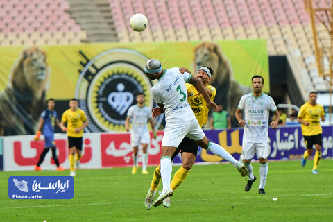 دیدار تیم‌های سپاهان و آلومینیوم