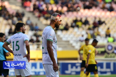 دیدار تیم‌های سپاهان و آلومینیوم