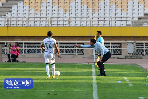 دیدار تیم‌های سپاهان و آلومینیوم