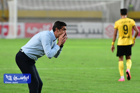 دیدار تیم‌های سپاهان و آلومینیوم