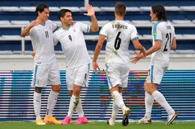 اروگوئه با تمام ستاره‌ها برابر ایران