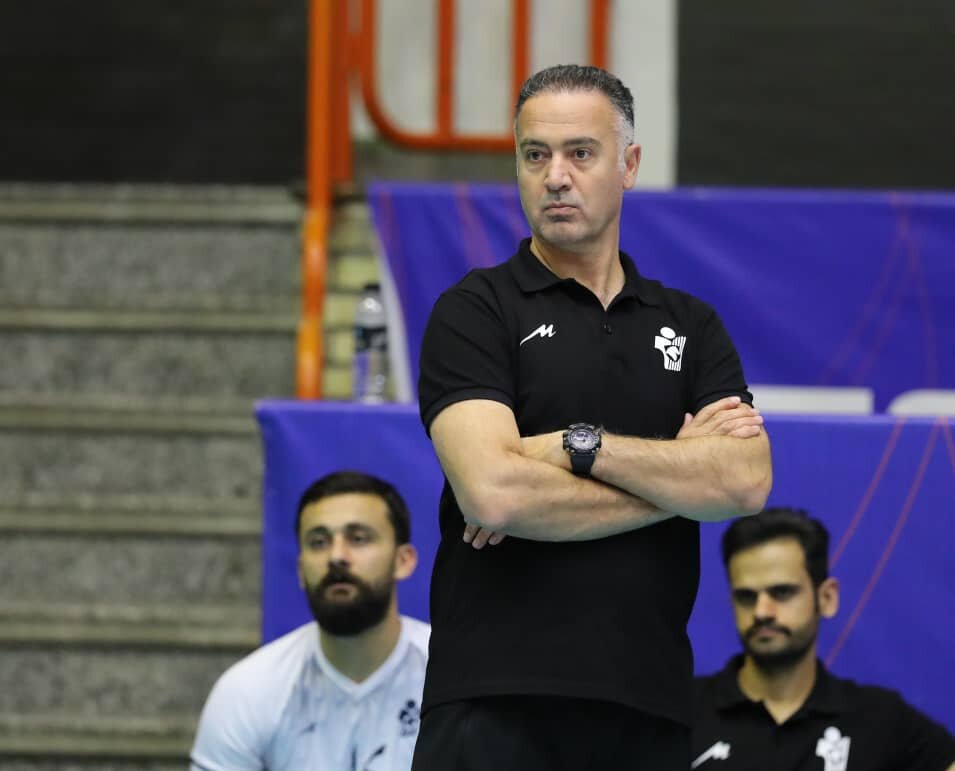 شرایط همه شهرها برای حضور تماشاگر یکسان باشد