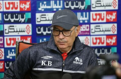 بردیف بدون مصاحبه با خبرنگاران نقش جهان را ترک کرد قربان بردیف