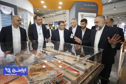 بازدید طیب نیا از نمایشگاه فولاد 1401