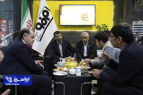 بازدید طیب نیا از نمایشگاه فولاد 1401
