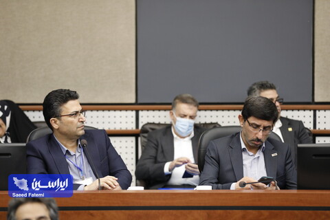 نشست کمیته سرمایه گذاری خطرپذیر فولاد مبارکه