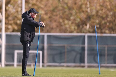 کیروش لیست تیم ملی را در دقیقه ۹۰ اعلام میکند! کارلوس کیروش