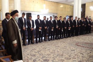 حاشیه های دیدار رئیس جمهور با تیم ملی فوتبال