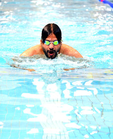 افتتاحیه مسابقات شنای ایمیدرو به میزبانی شرکت فولاد مبارکه