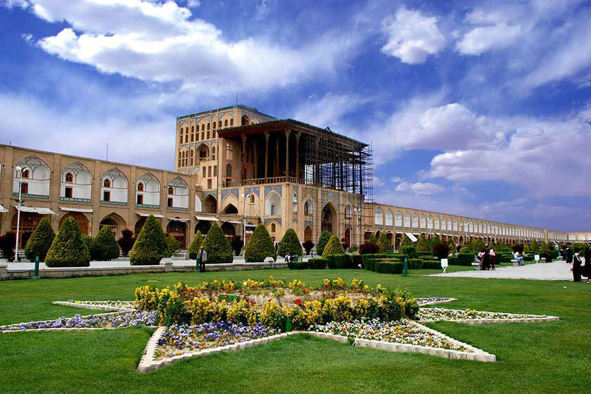 پایداری جوی در استان اصفهان تا پایان هفته/آغاز بارندگی در مناطق غربی از روز جمعه