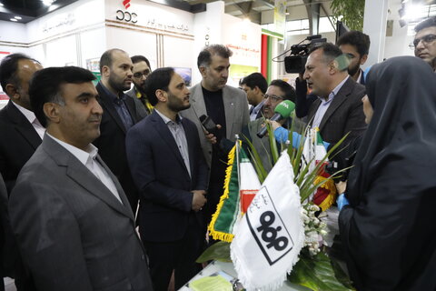 سخنگوی دولت از غرفه فولاد مبارکه در نمایشگاه محیط زیست بازدید کرد بهادری جهرمی