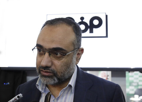 محمود کمانی، مدیرعامل سازمان انرژی‌های تجدیدپذیر و بهره‌وری انرژی برق