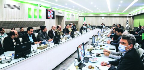 تمدید گواهینامههای استاندارد سیستم مدیریت یکپارچه (IMS) شرکت فولاد مبارکه جلسه مدیران