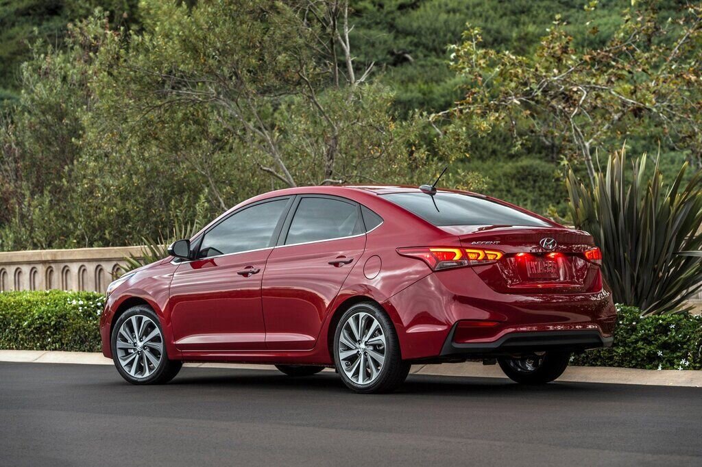 واردات ۵ خودرو هیوندای به ایران