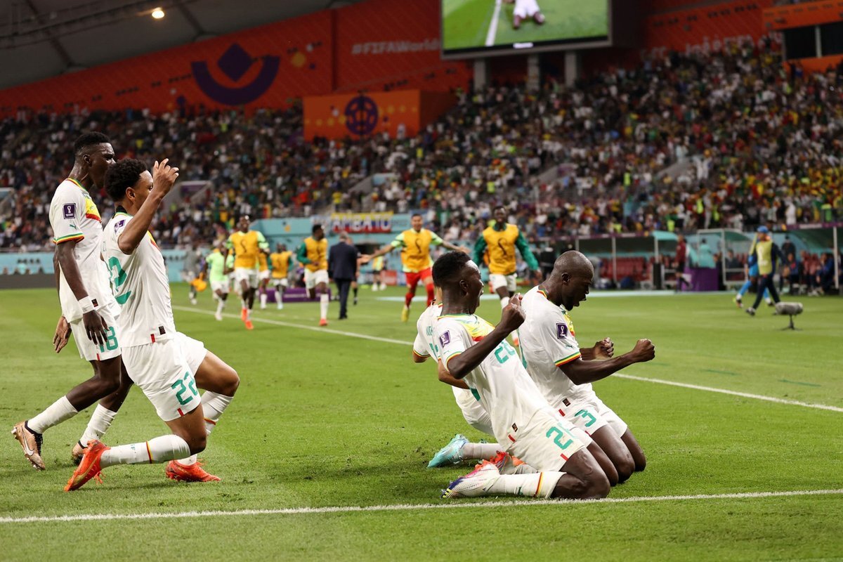 سنگال همراه هلند به مرحله بعد رسید