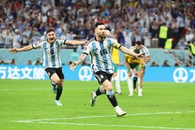 آرژانتین با گلزنی مسی در هزارمین بازی صعود کرد