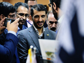 بازدید مدیرعامل فولاد مبارکه از مجموعه غرفههای این شرکت در ایران متافو 2022