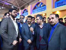 بازدید مدیرعامل فولاد مبارکه از مجموعه غرفههای این شرکت در ایران متافو 2022